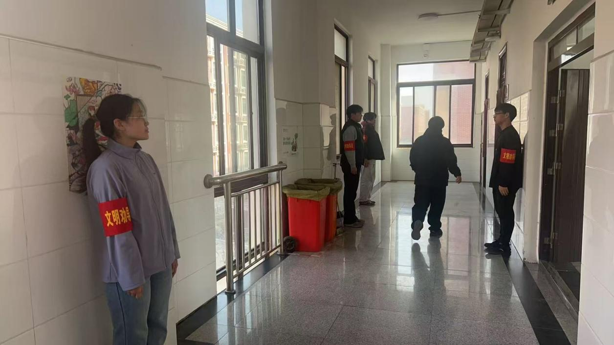 000001.png 000001.png